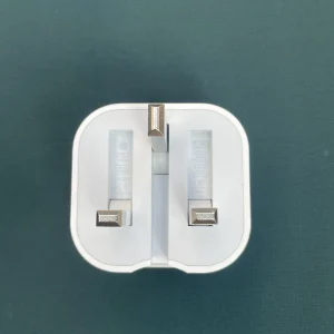 Apple 20W USB-C Power Adapter 3 Pin ( Mercantile ) - Image 4