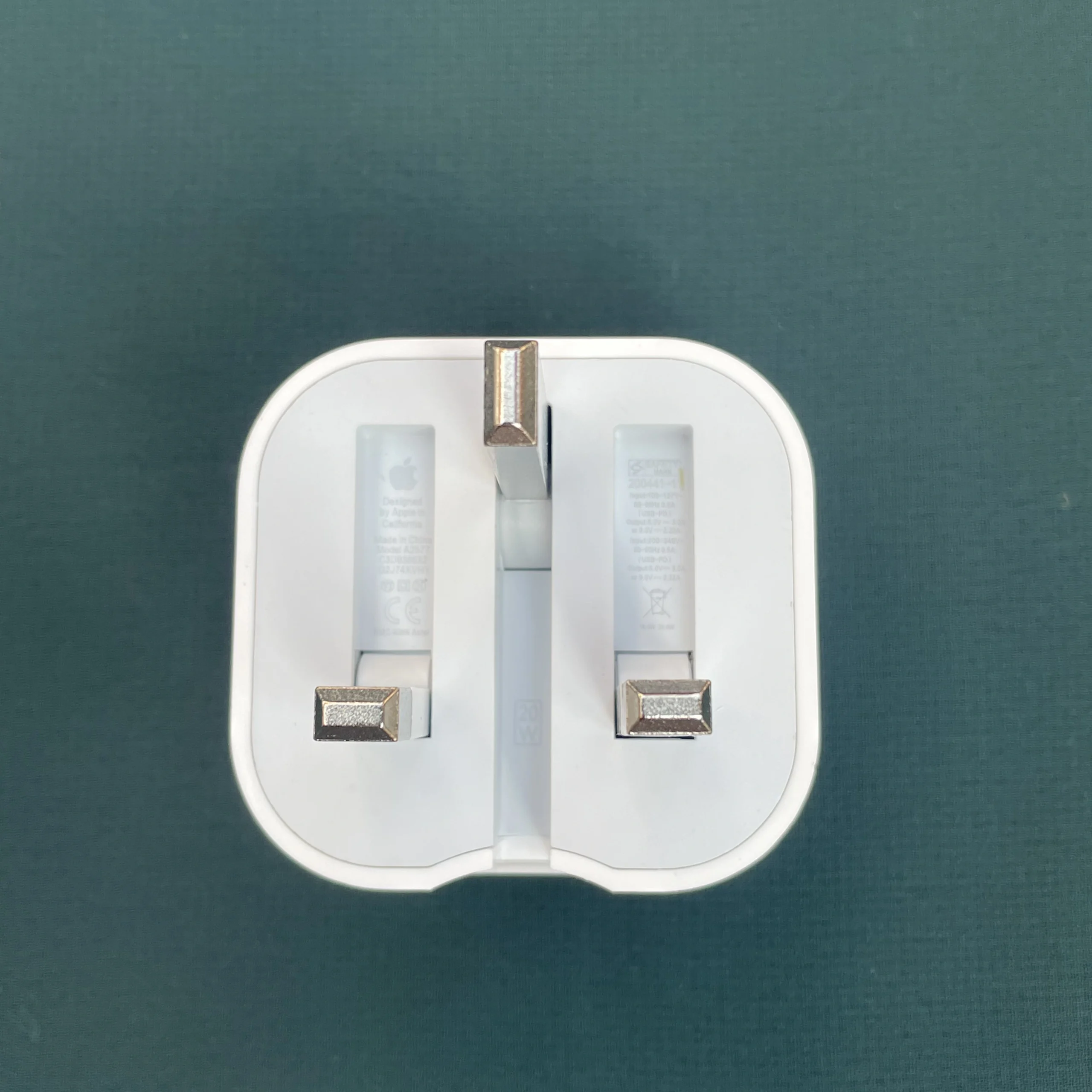 Apple 20W USB-C Power Adapter 3 Pin ( Mercantile ) - Image 4