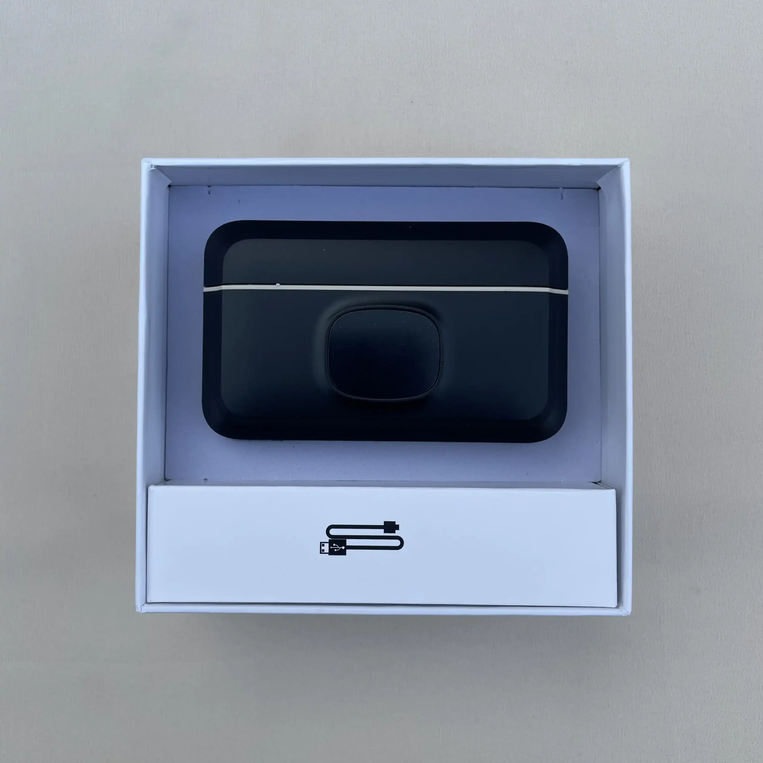 Q8 Magnetic Wireless Microphone - Portable Wireless Mic for Smartphones and PCs - Image 5