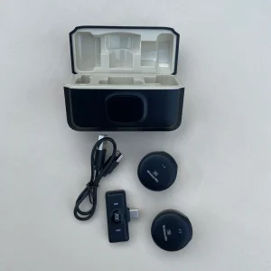 Q8 Magnetic Wireless Microphone - Portable Wireless Mic for Smartphones and PCs - Image 12