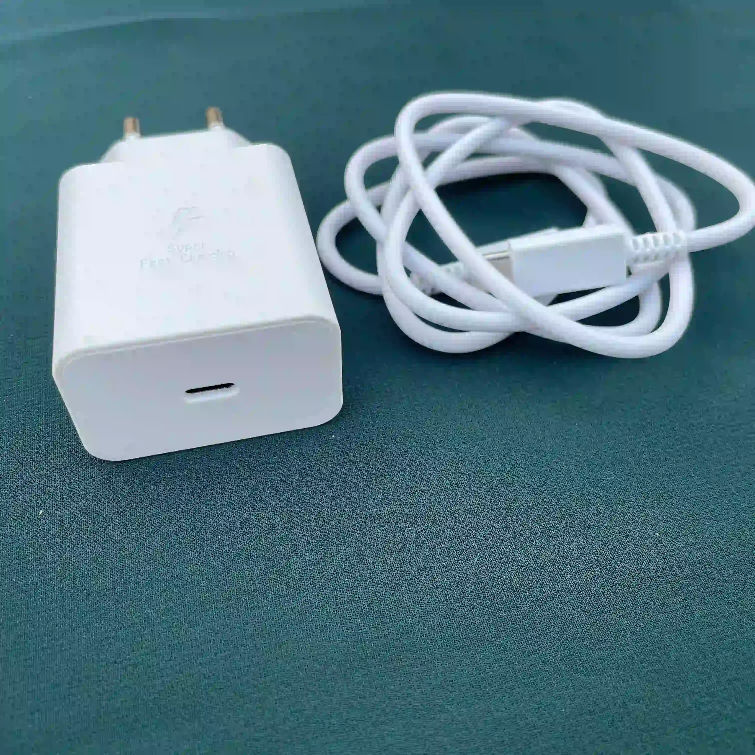 Samsung 45W PD Power Adapter 5A USB C to C Cable (1.8m) - Image 5